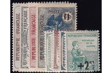 http://www.philatelie-berck.com/11183-thickbox/france-n162-169-orphelins-de-guerre-2eme-serie-surchargee.jpg