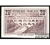 France - n° 262 - Pont du Gard - Non dentelé en gris  RARE.