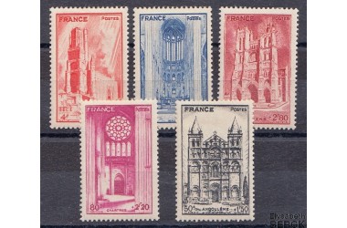http://www.philatelie-berck.com/9276-thickbox/france-n-663-667-cathedrales.jpg